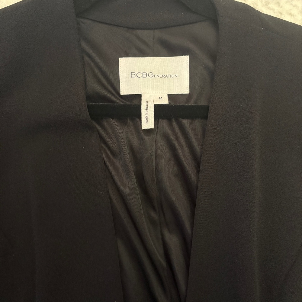 BCBG Generation Cropped Blazer